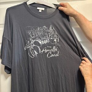 Colsie Gray and White Accent T-Shirt